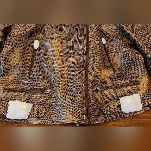 NWT🐍 Free People Python Snake Faux Leather Golden Jacket, Large - Picture 16 of 16